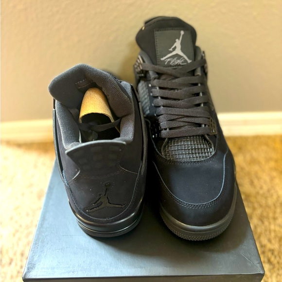 jordan 4 black cat 10.5